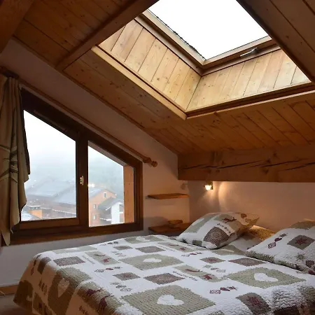 2 Pieces Mezzanine, 6 Pers, Centre Meribel, Proche Pistes Et Commerces - Fr-1-180-364 Apartment Les Allues