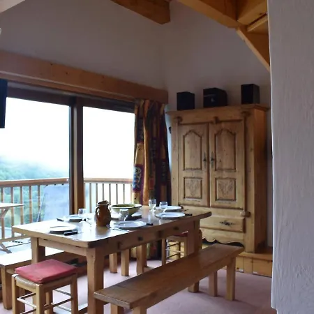 2 Pieces Mezzanine, 6 Pers, Centre Meribel, Proche Pistes Et Commerces - Fr-1-180-364 Apartment